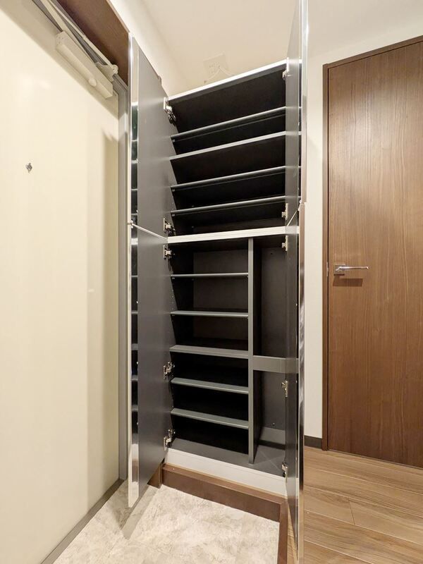 玄関　参考写真