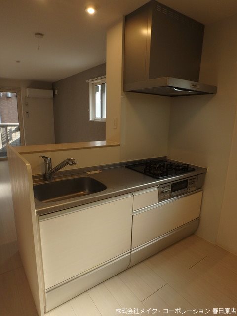 キッチン　写真は同型タイプ