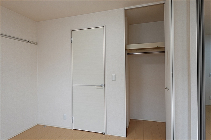 居室・リビング　南洋室・クローゼット