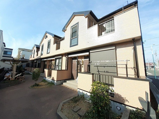 建物外観　きれいな外観です