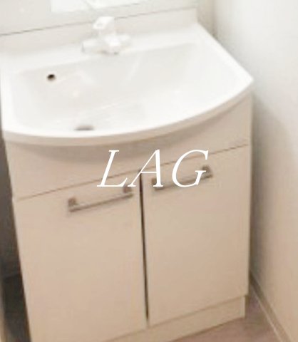 洗面設備　洗面台です。
