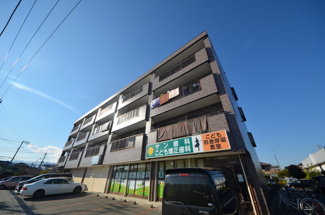 建物外観　～青い空、気持ちいいっ～