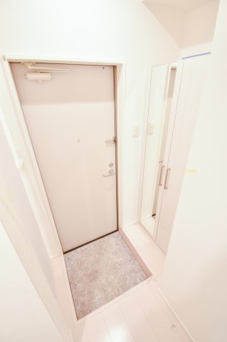 玄関　素敵な玄関は毎朝あなたを元気に送りだしてくれますよ