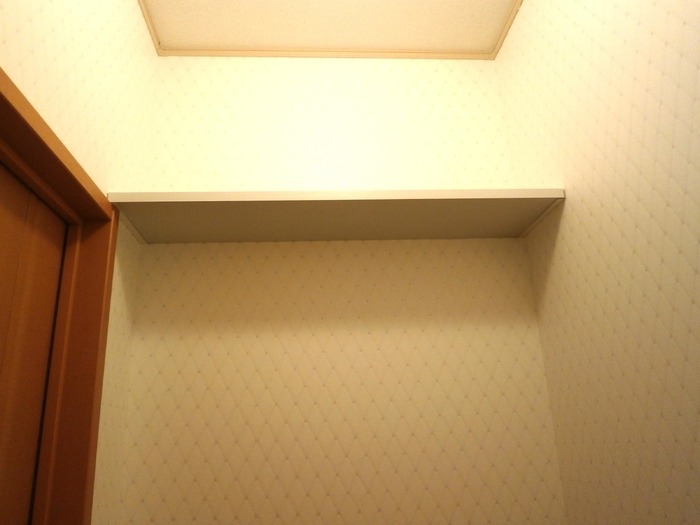 収納　トイレ棚