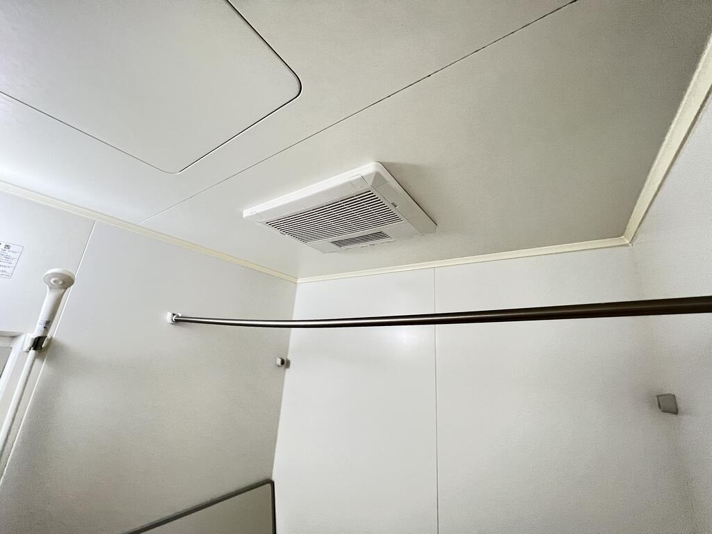 その他設備　同一建物303号室の内装写真掲載