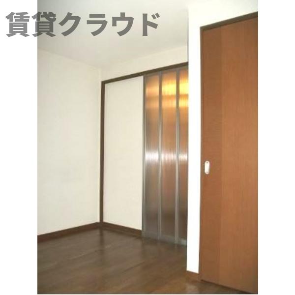 その他部屋・スペース　こちらのリビングで趣味の時間をお楽しみください