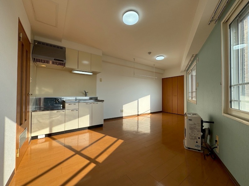 居室・リビング　広くてキレイなお部屋が広がっていて、充実した生活が送れそう。