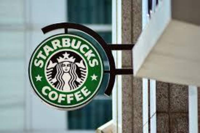 飲食店　スターバックスコーヒー中山手通2丁目店（飲食店）まで330m