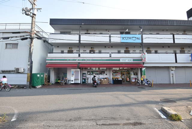 コンビニ　ローソンストア100枚方北中振店（コンビニ）まで356m