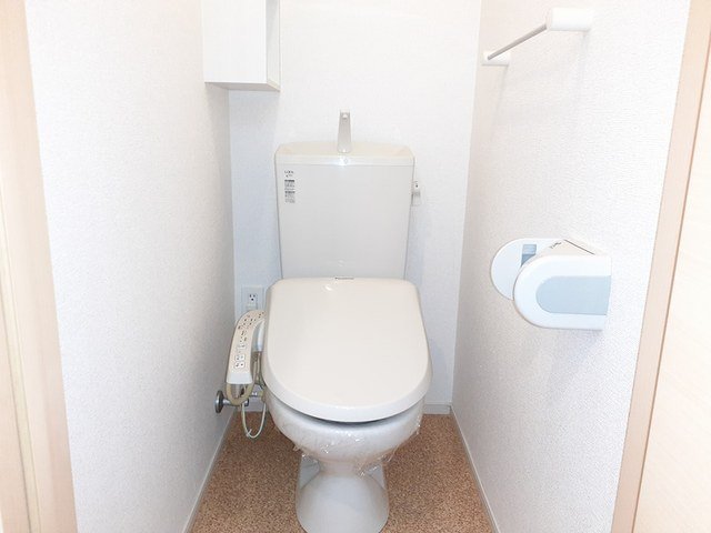 トイレ　ゆったりとした空間のトイレです