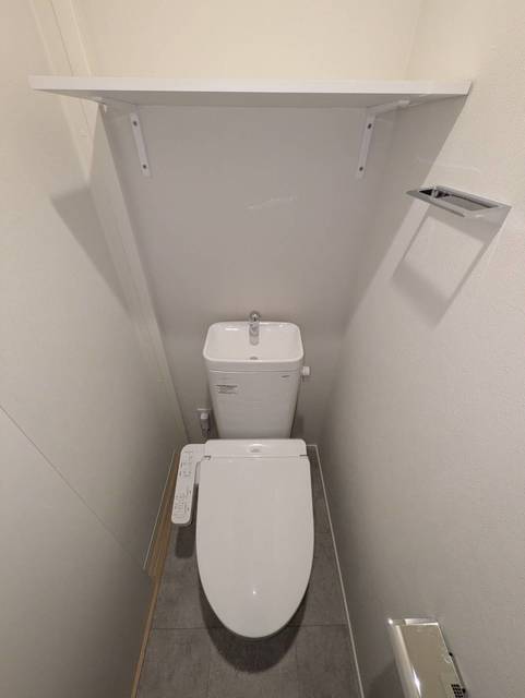 トイレ　同施工会社参考写真です
