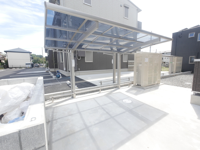 その他共有部分　★敷地内に屋根付の駐輪場がございます★