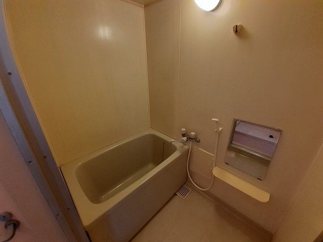 バス・シャワールーム　きれいなお風呂です