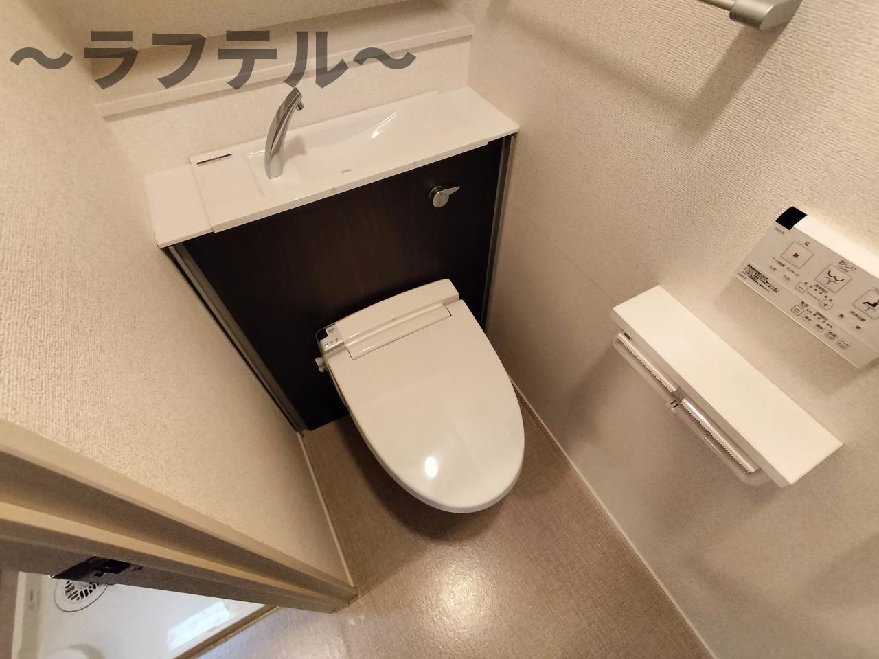 トイレ　別部屋イメージ写真