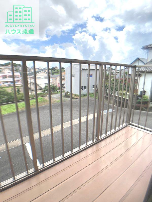 バルコニー　※別号室の写真になります※