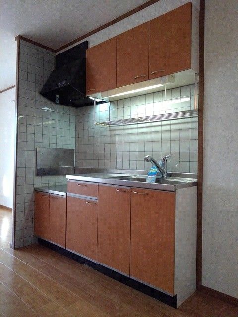 ＪＲ可部線 可部駅 徒歩14分 2階建 築26年のキッチン写真