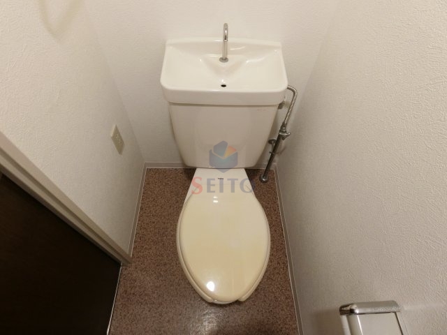 グランツ新大阪のトイレ写真