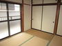 収納　一間半の収納・天袋まであります