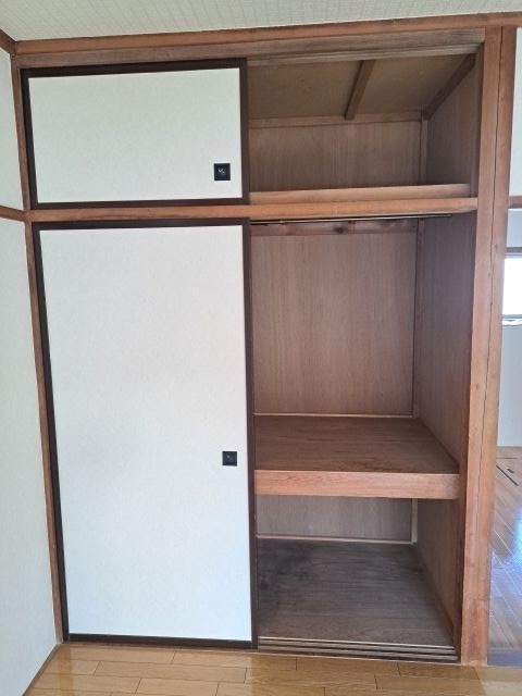 収納　洋室収納