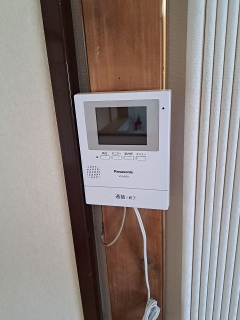 セキュリティ　TVカメラ付きインターホン