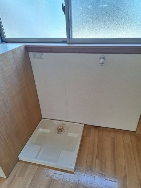 その他　洗濯機置き場