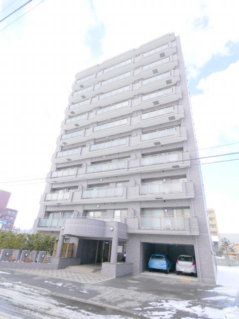 北海道札幌市中央区南十三条西９（マンション）の賃貸物件の外観