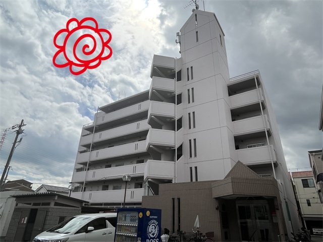 大阪市鶴見区安田のマンションの建物外観