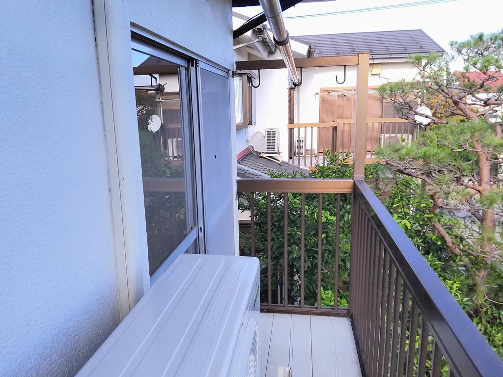バルコニー　和室のバルコニー、前が開けて空が広いです