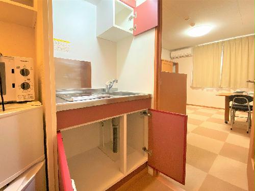 キッチン　設備・使用は号室により異なる為、現況を優先致します。