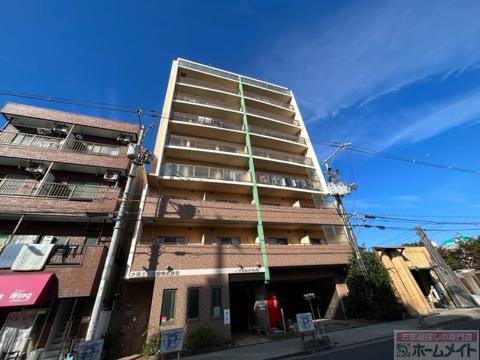 【オーキッドヒルズの建物外観】