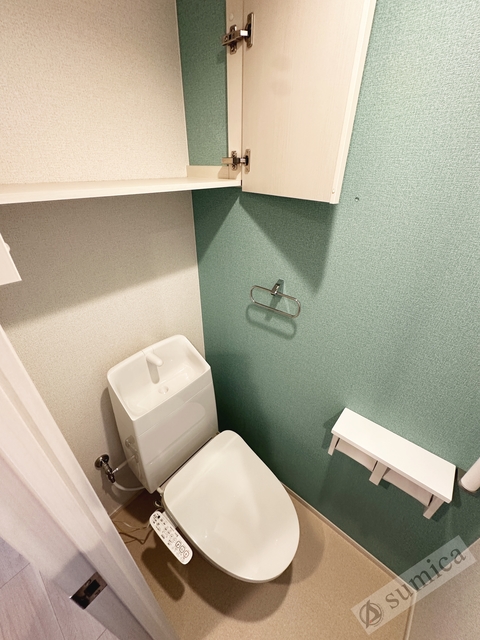 トイレ　温水洗浄暖房便座