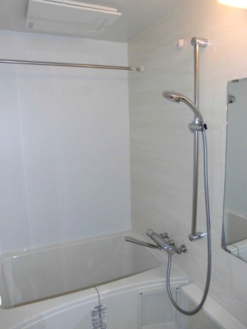 バス・シャワールーム　浴室