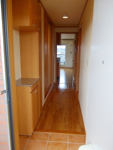 玄関　明るい玄関です