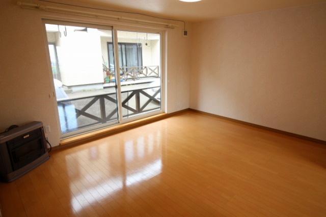 バルコニー　明るいリビング♪