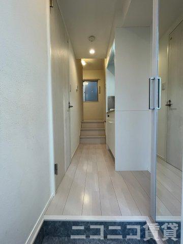 玄関　別号室イメージの為、現状を優先致します。
