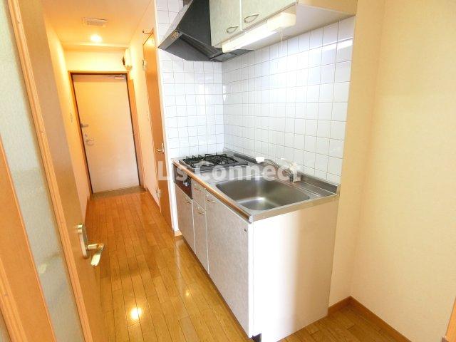 その他　約３帖のキッチンスペース。