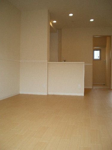 居室・リビング　南向きで日当たり良好です♪