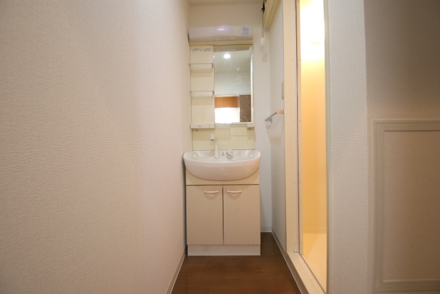 洗面設備　別室の参考写真です。※現況優先