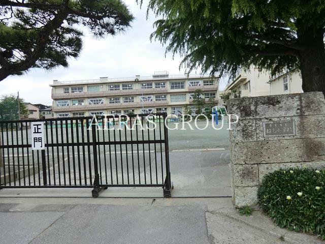 小学校　千葉市立稲毛小学校（小学校）まで564m