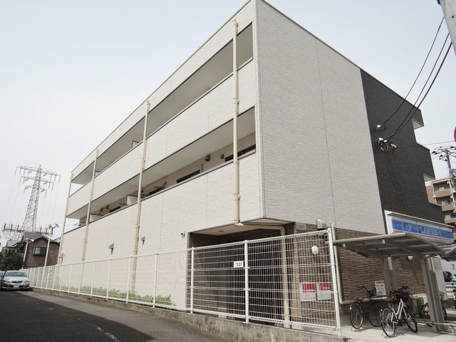 建物外観　総武・中央緩行線「西船橋」駅徒歩８分　ペット相談