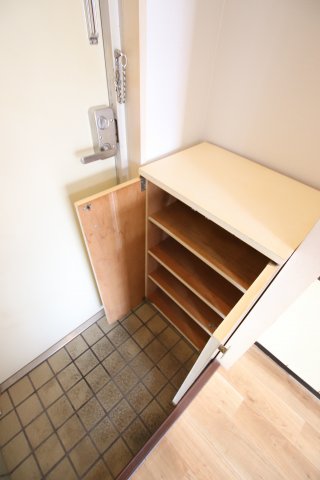 収納　下駄箱