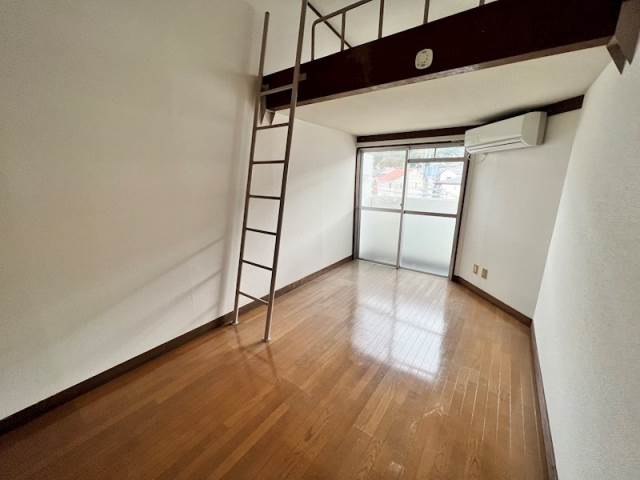 居室・リビング　別号室イメージ