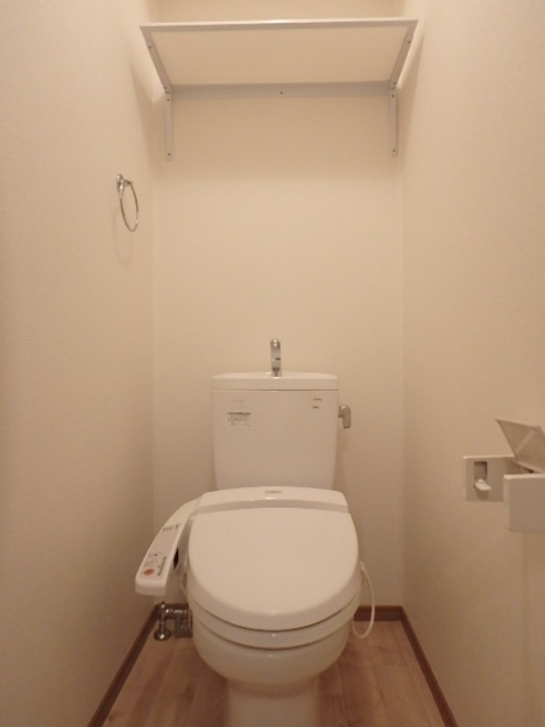 トイレ　図面と現状に相違がある場合には現状を優先