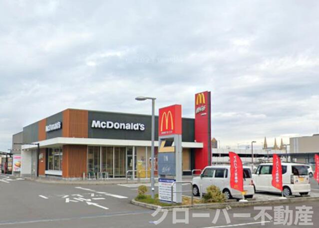 その他　マクドナルド宇多津店まで922m