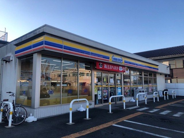 コンビニ　ミニストップ（コンビニ）まで450m