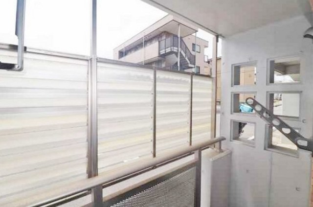 バルコニー　別部屋同仕様タイプ