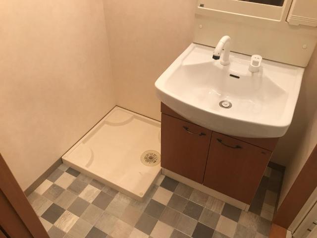 洗面設備　洗髪洗面化粧台