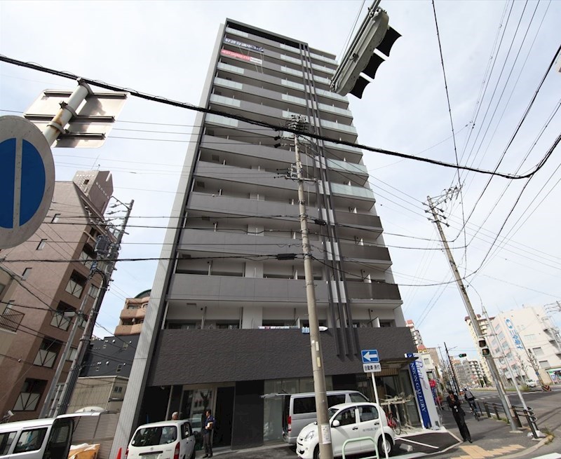 建物外観　外観　オートロック　宅配ＢＯＸ　防犯カメラ付き