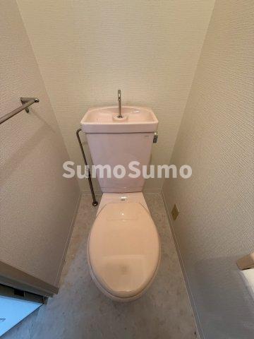 トイレ　ゆったりとした空間のトイレです