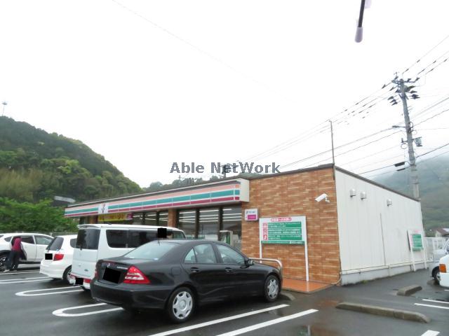 コンビニ　セブンイレブン東彼杵蔵本郷店（コンビニ）まで1400m